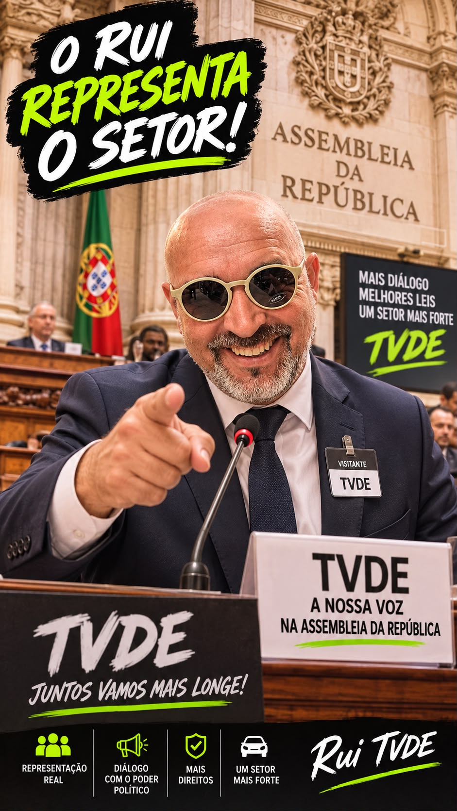 Cartaz satírico: o líder ao microfone com um crachá de visitante.